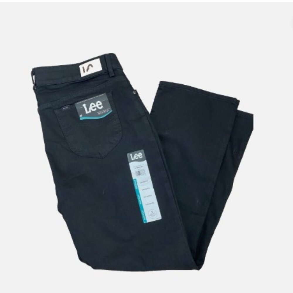 NWT LEE Regular Fit Boot Cut Mid Rise Jeans Women Black Size 18W